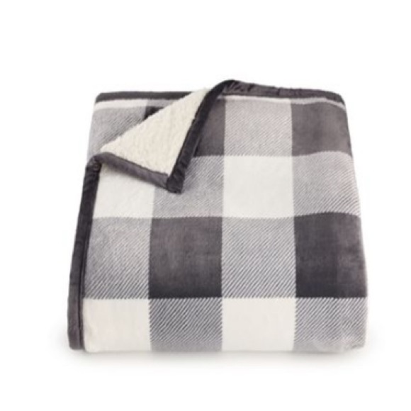 🆕Cuddl Dud Live in Layers Cozy Plush Sherpa Throw Reversible 50”x60” - Picture 2 of 4